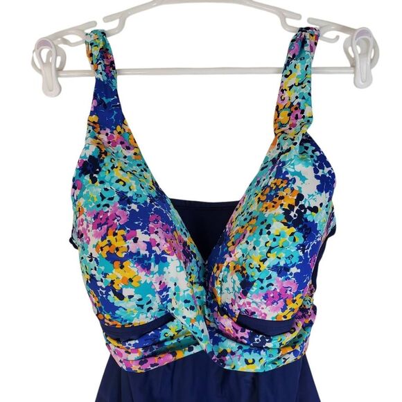 Maxine Of Hollywood Women's V-Neck Drape Front Mio One Piece Swimsuit Size 10 - Picture 3 of 13